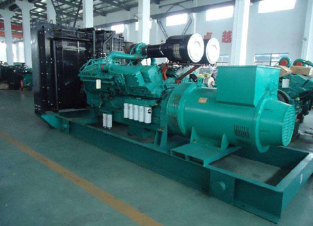 泗水800kw康明斯柴油发电机组